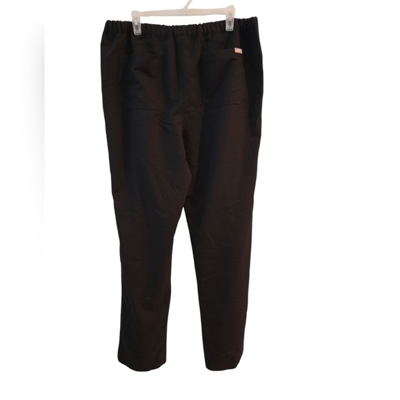 FIGS TECHNICAL COLLECTION MEN'S SCRUB PANTS. FM 4500T. SIZE X- LARGE TALL. BLACK - Picture 2 of 10